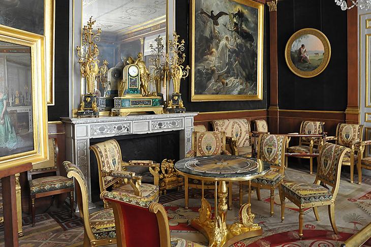 Замки Франции возле Парижа: 10 самых интересных роскошных сооружений