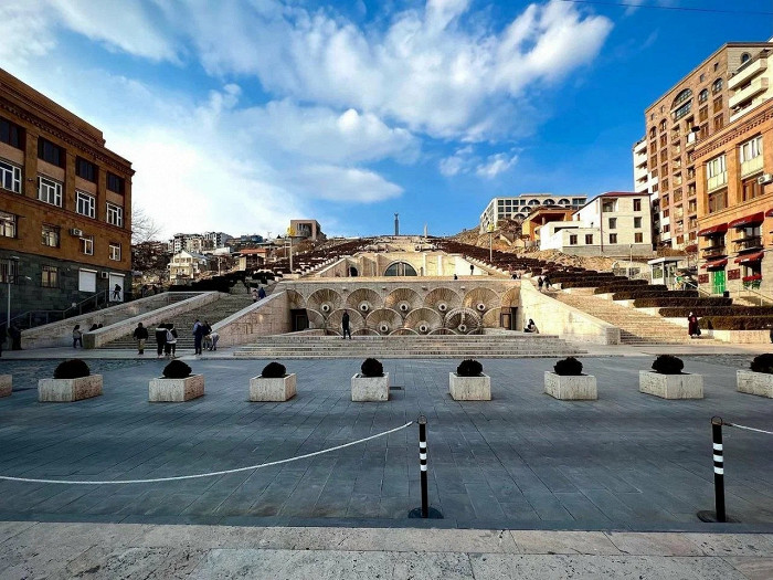 Землетрясения, прекрасные люди и культ лаваша: россиянка рассказывает о переезде в Армению