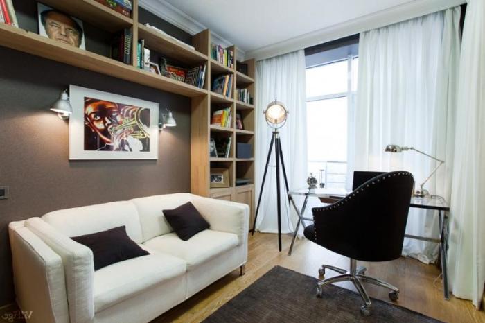 15 идей стильного оформления стены за диваном, которые добавят изюминку в интерьер гостиной