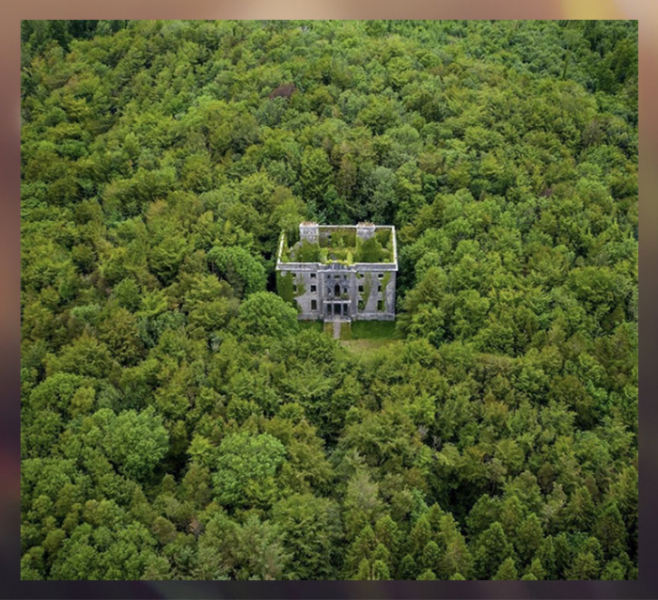 16 щекочущих нервы фото заброшенных зданий, куда годами не ступала нога человека