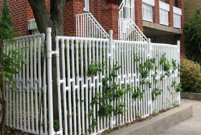 17 полезнейших поделок для дачи и сада, которые сможет сделать каждый