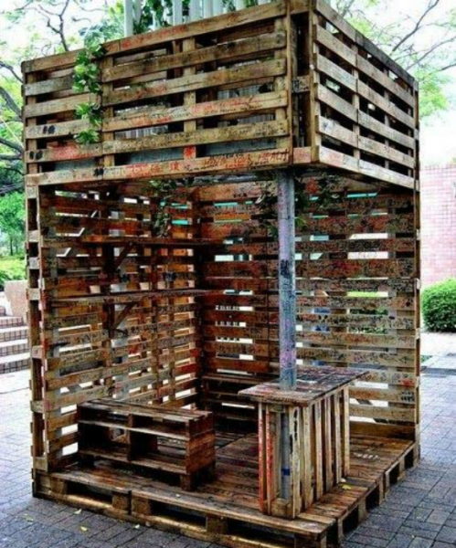 17 полезнейших поделок для дачи и сада, которые сможет сделать каждый