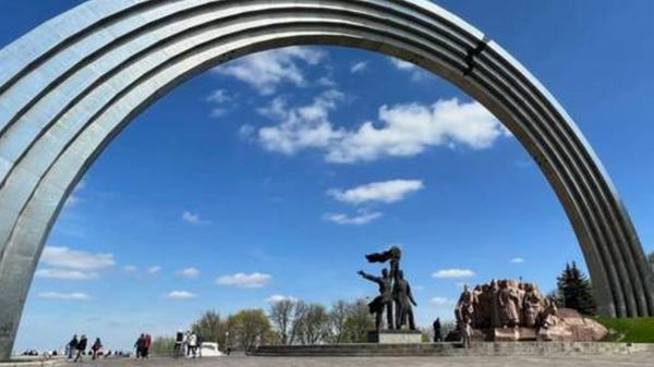 Война в Украине, день 61-й: Киев и Москва не договорились о гуманитарном коридоре на "Азовстали"