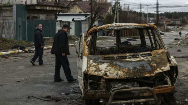 Убитые в гражданской одежде на улицах Бучи. Что известно о страшных кадрах из города под Киевом, откуда вышла армия России