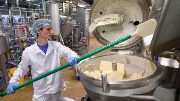 Литиевые аккумуляторы, оборудование для ремонта, бумага. Дефицит чего предрекают в России