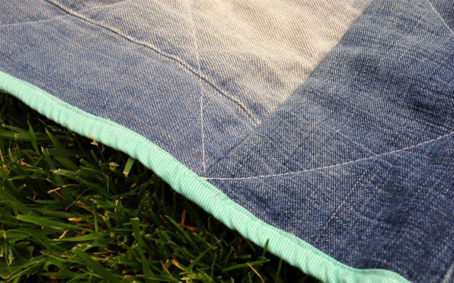 Что можно сделать из старых джинсов