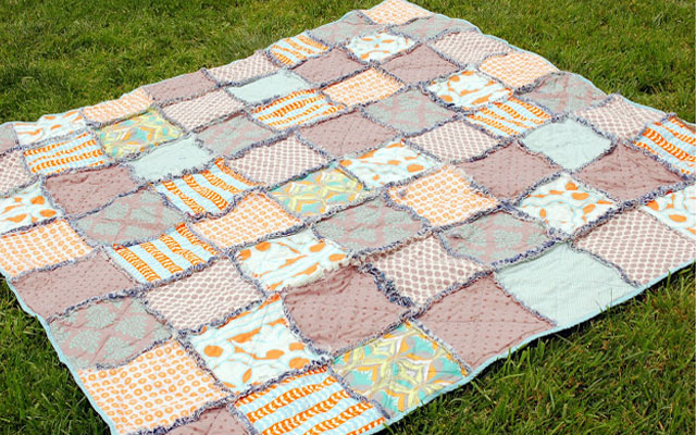 Что можно сделать из старых джинсов