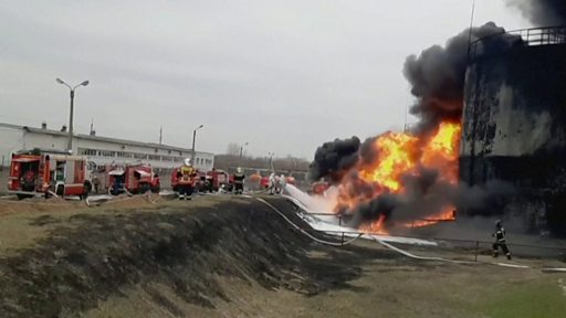 Россия сообщила об украинском ударе по нефтебазе в Белгороде. Что известно