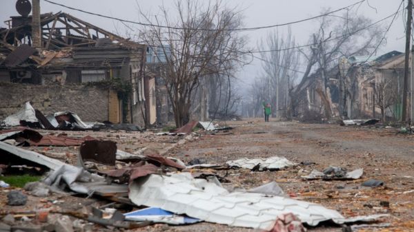 48-й день войны в Украине: бои за Мариуполь, страну покинули две трети детей, в плен мог попасть британец
