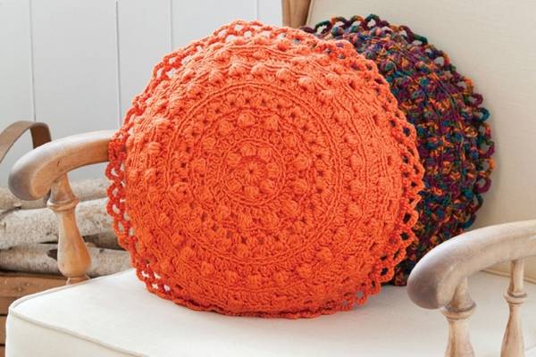 Идеи, чтобы сделать диванные подушки своими руками