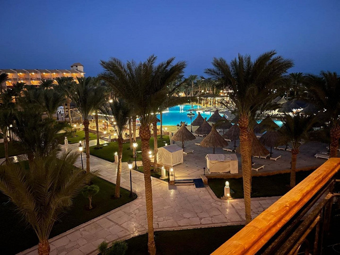 «Нам достался худший из всех номеров»: туристка делится противоречивым отзывом об отдыхе в Хургаде