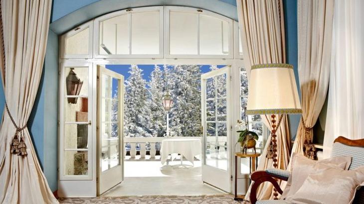 15 потрясающих старинных замков, в которых можно пожить, и это не шутка