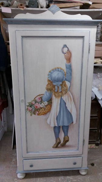 25 блестящих идей обновления мебели в технике декупаж