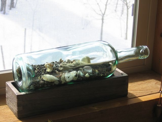 25 идей для полезного использования пустой винной бутылки