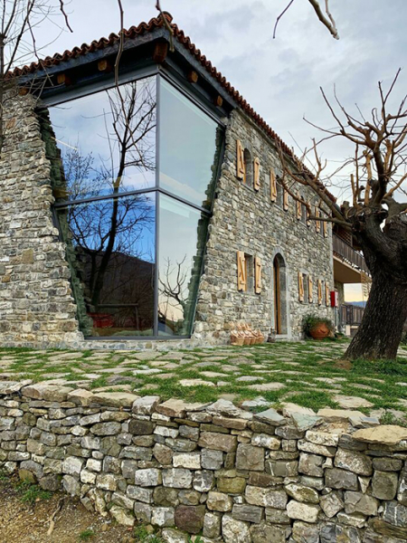 26 архитектурных шедевров разных лет, которые наделали шума в Интернете