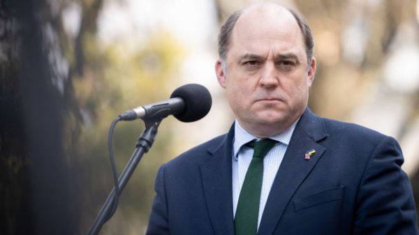 75-й день войны: выступления Зеленского и Путина на день Победы и "абсурд российских генералов"