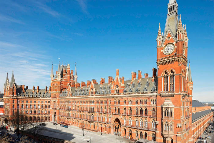 5 вокзалов, которые стали достопримечательностями