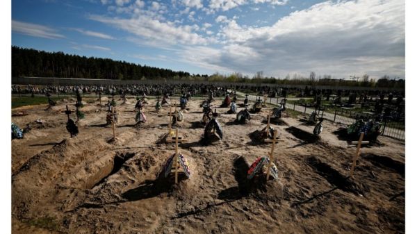 77-й день войны: Кремль утверждает, что военного положения в России не будет, в Украине впервые будут судить российского солдата за убийство мирного жителя