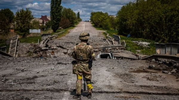 Лиз Трасс: "На российскую агрессию нужно отвечать только силой"