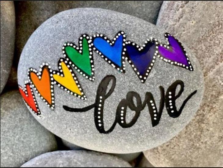 Дары моря на садовом участке. Украсьте сад и не только расписными камнями