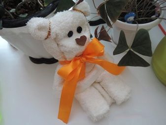 Как из полотенца сделать медведя?