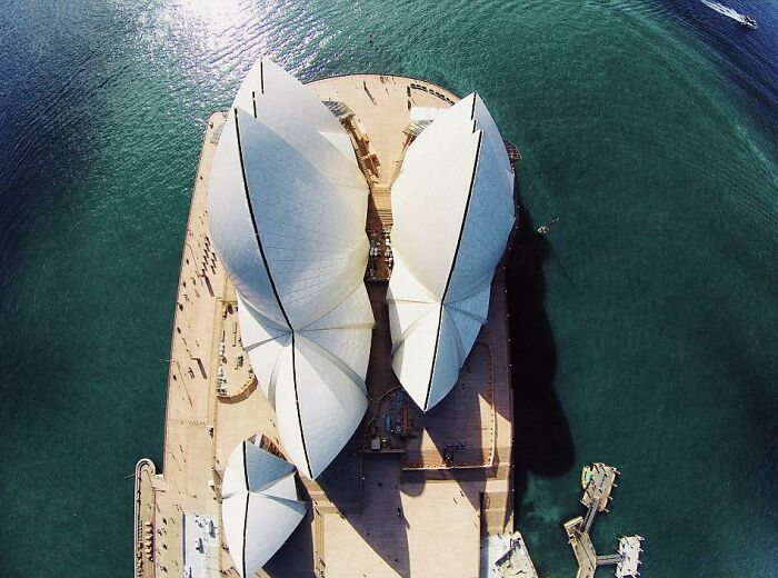 Как выглядят знаменитые мировые достопримечательности с неожиданного ракурса