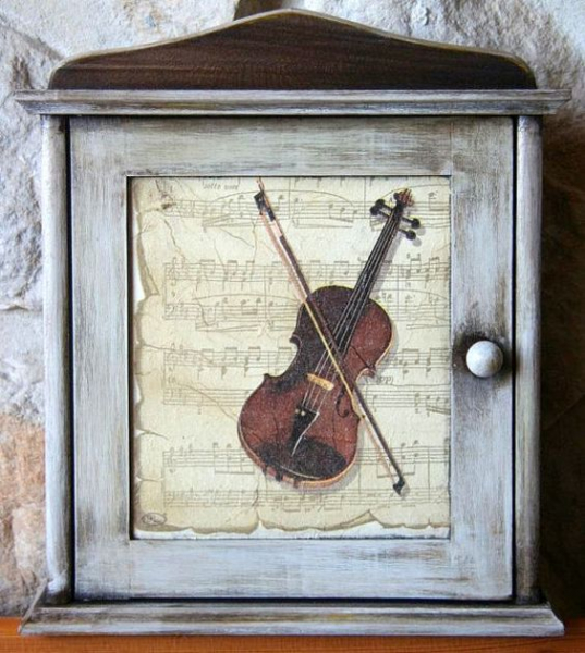 Ключница настенная: оригинальные идеи дизайна