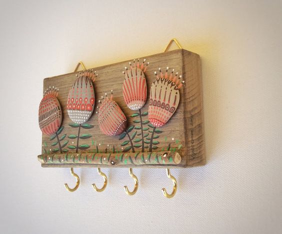 Ключница настенная: оригинальные идеи дизайна