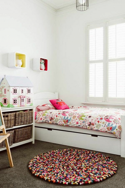 Мастер-класс: как сделать ковер из помпонов своими руками