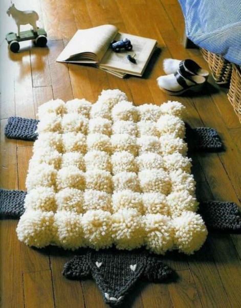 Мастер-класс: как сделать ковер из помпонов своими руками