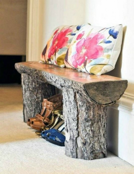 Пни, коряги, доски и ветки в интерьере