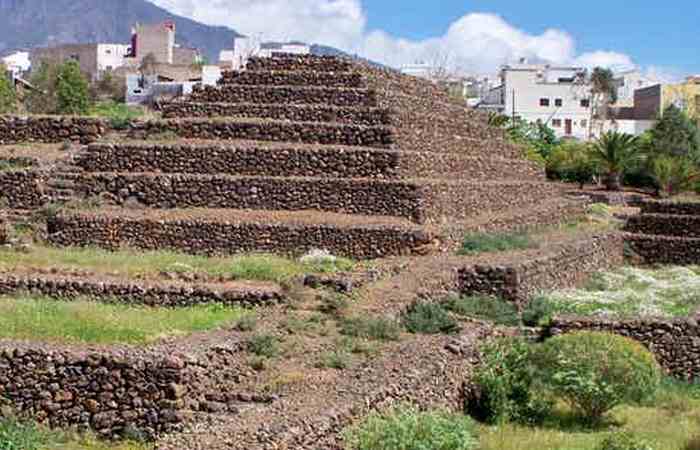 Правда или ложь о пирамидах: факты о самых загадочных мегалитах