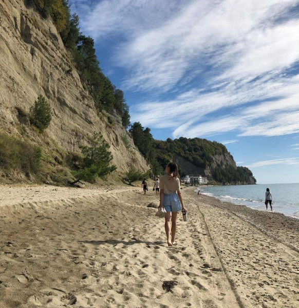 «Привет из лихих 90-х»: туристка делится впечатлениями от отдыха в Абхазии