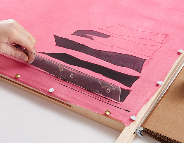 Расписываем шелковый платок своими руками