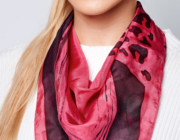 Расписываем шелковый платок своими руками