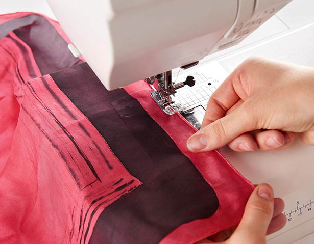 Расписываем шелковый платок своими руками