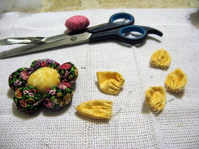 Шьем сами держатель для салфеток в технике йо-йо