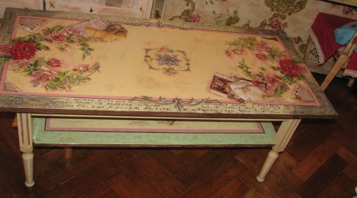 Техника декупажа стен: этапы выполнения и применение в разных комнатах