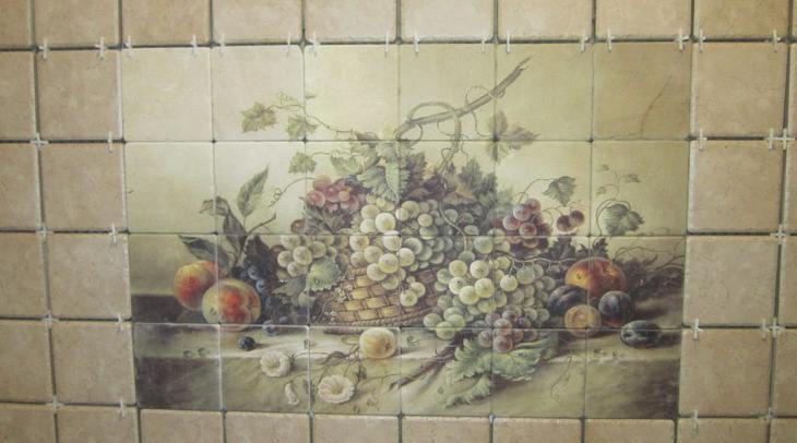 Техника декупажа стен: этапы выполнения и применение в разных комнатах