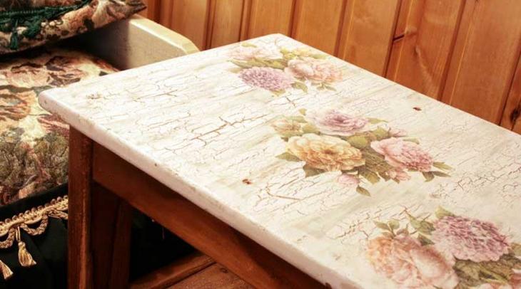 Техника декупажа стен: этапы выполнения и применение в разных комнатах