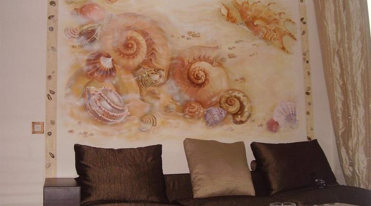 Техника декупажа стен: этапы выполнения и применение в разных комнатах