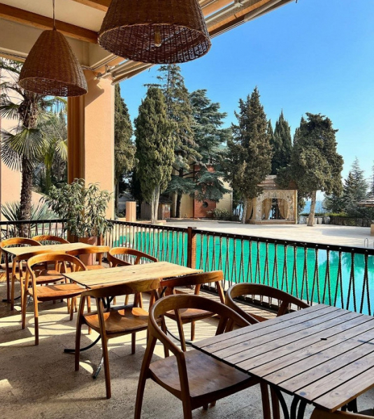 &laquo;В Крым еще вернемся однозначно не раз&raquo;: туристка делится отзывом об отдыхе в Алуште