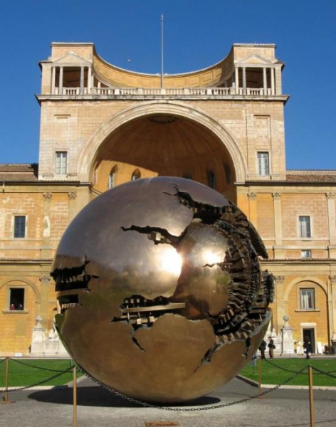 6 загадочных и завораживающих скульптур, чей скрытый смысл не до конца расшифрован