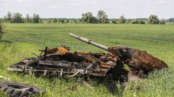 "Было украинское, стало русское". Кто и как вывозит из Украины зерно