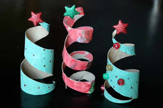 Что можно сделать из картонной втулки?