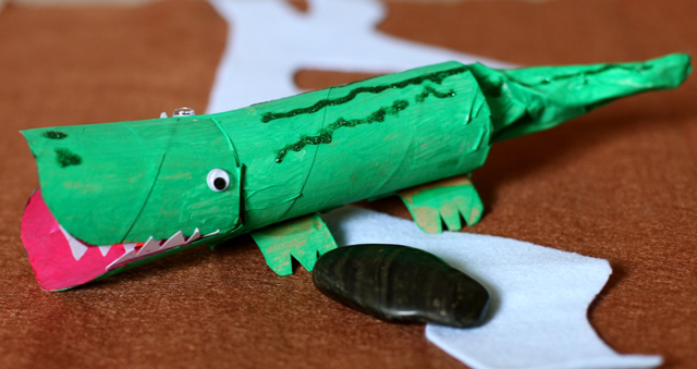 Что можно сделать из картонной втулки?