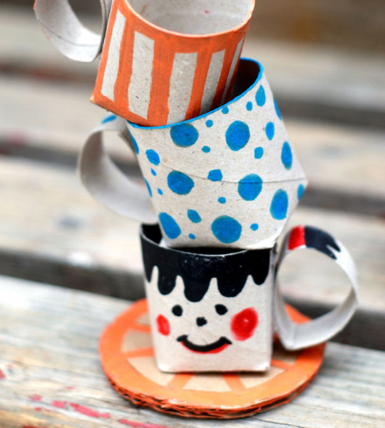 Что можно сделать из картонной втулки?