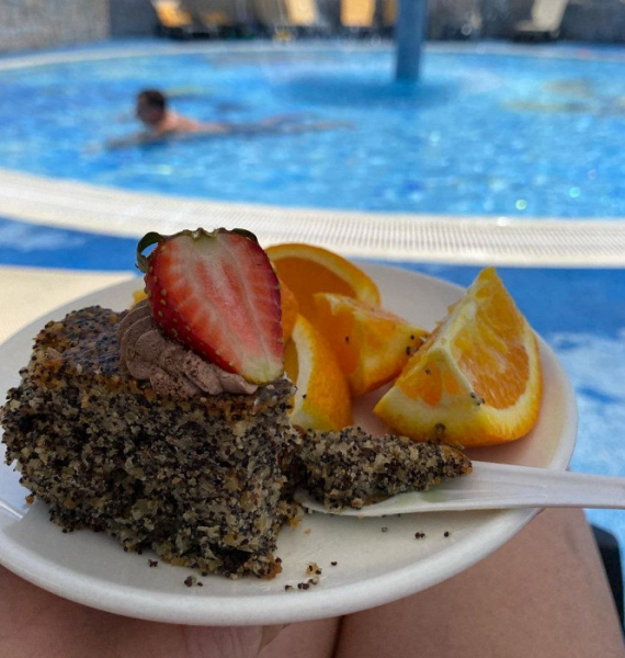 Надо было слушать турагента: россиянка рассказывает об отдыхе в Белеке