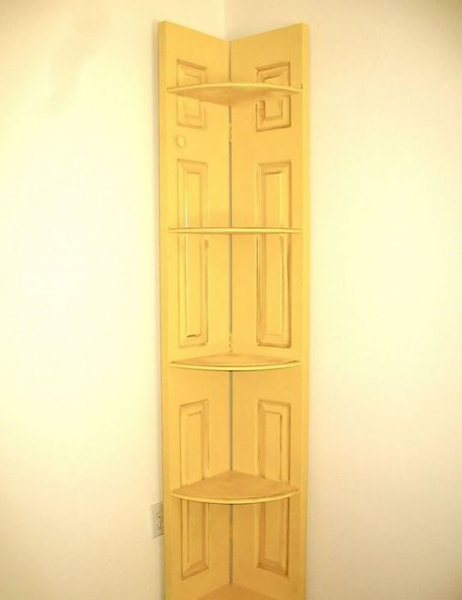 Невероятные идеи из старых дверей