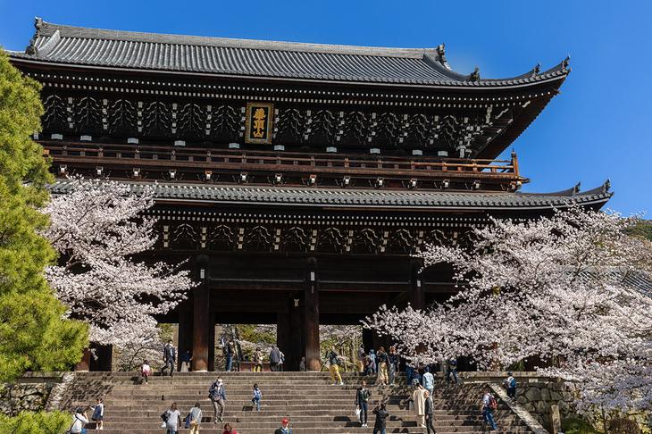 Самые необычные храмы мира: 10 культовых сооружений, которые поражают воображение